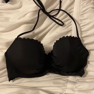 Black Scalloped Victoria’s Secret Top